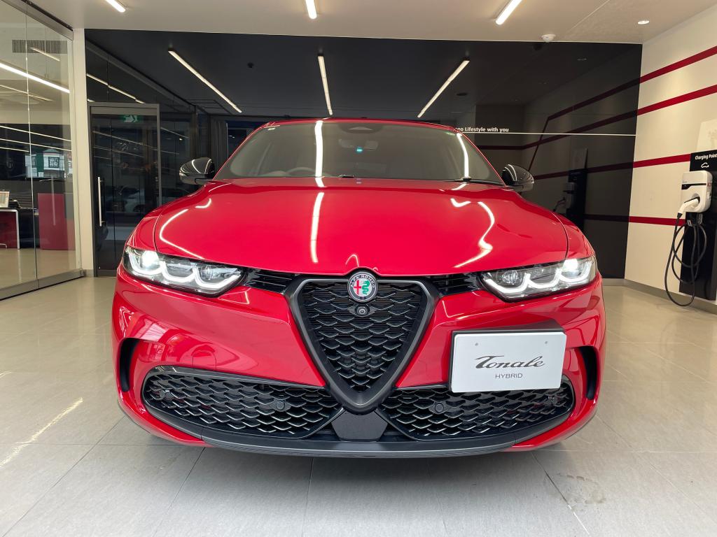 通信専用枠です☆ＡＬＦＡ－ＲＯＭＥＯ☆赤＆白☆完全修復済み♪( v^-゜) アルファロメオ アルファスパイダー - YouTube